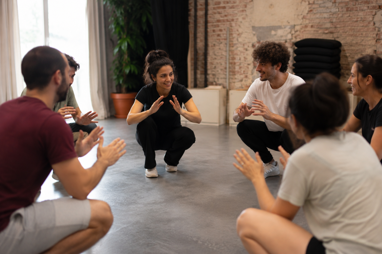 Grup fent percussió corporal en cercle